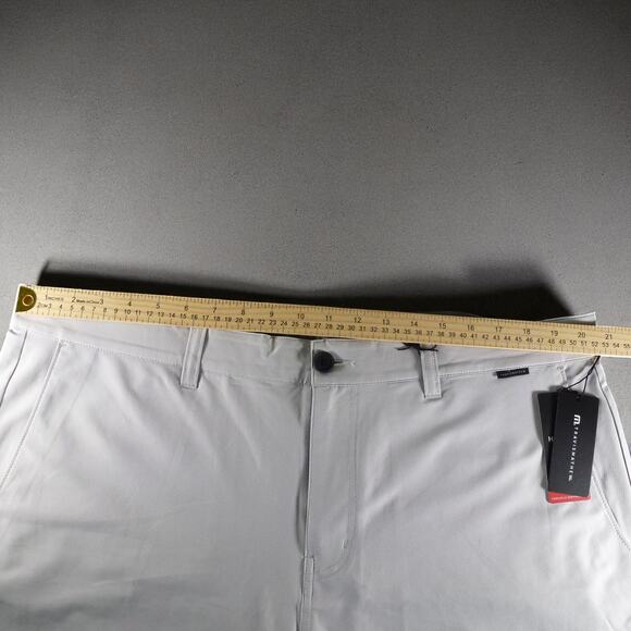 TravisMathew Wanderlust Shorts Men's 40 Inch Waist Flat Front Gray NWT - Picture 4 of 7